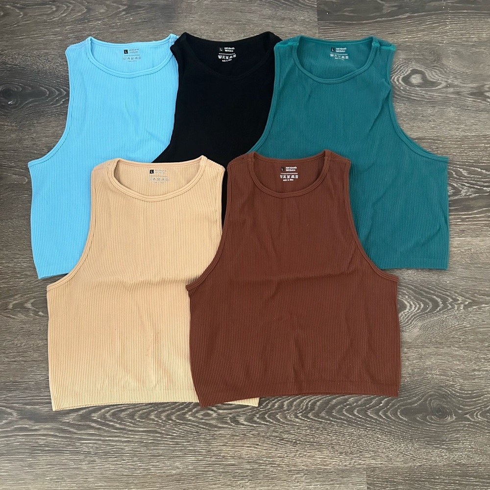 Set of 5 Ribbed Tank Tops in Assorted Colors